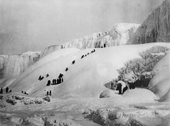 Picture 20 of Rare photos reveal the face of the world 100 years ago