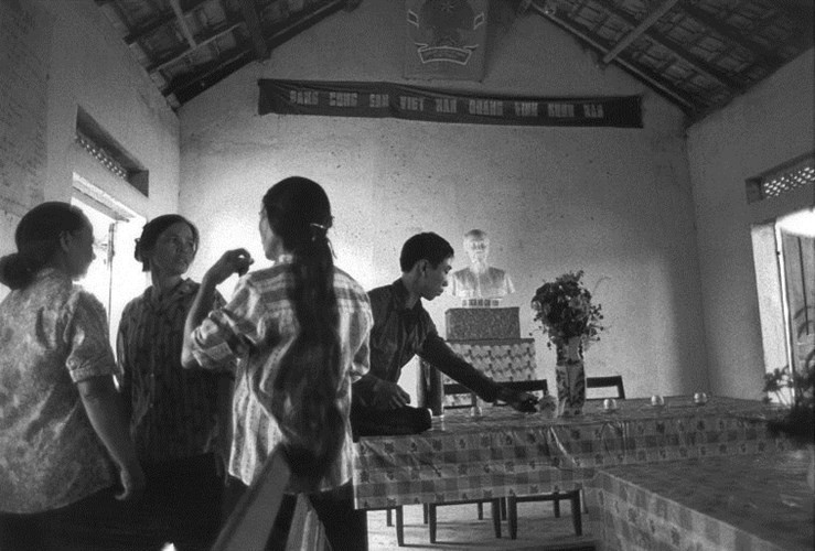 Picture 1 of Rare picture of life in rural Vietnam in 1993 (Part 2)