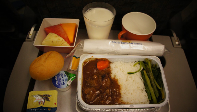 Picture 5 of Read the chef's talk on the plane to know what food you should not call
