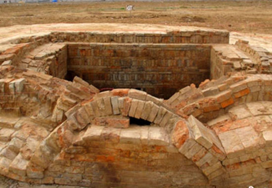Picture 1 of Real grave discovery of Chinese tyrants