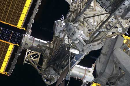 Picture 5 of Record long space walk