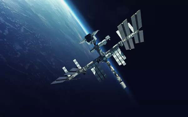 Picture 4 of Recycle space waste, impossible thought possible!