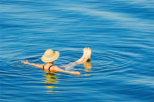 Picture 1 of Red Sea saves the Dead Sea