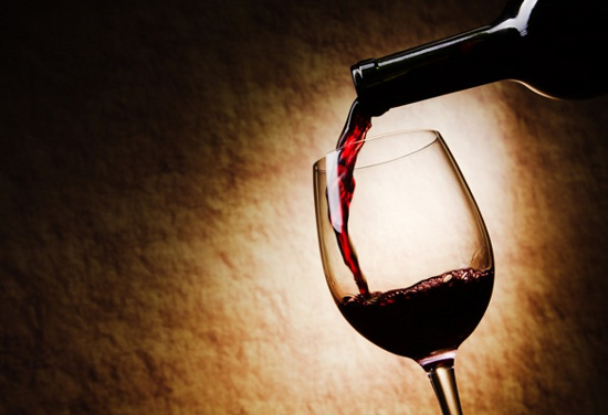 Picture 1 of Red wine is anti-deaf