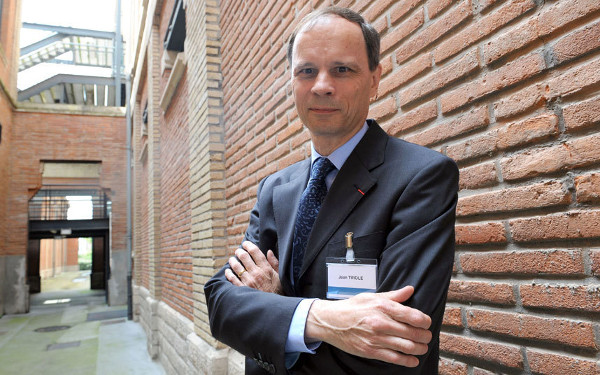 Picture 2 of Research on consumption and poverty receives the Nobel Prize in 2015