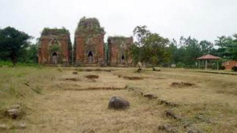 Picture 1 of Restoration of Cham relics by nanotechnology