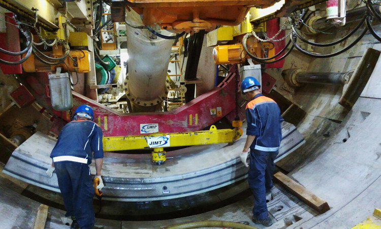 Picture 8 of Revealing the first metro tunnel in Saigon
