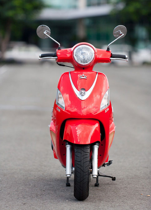 Picture 13 of Revealing the name of the motorbike you're on