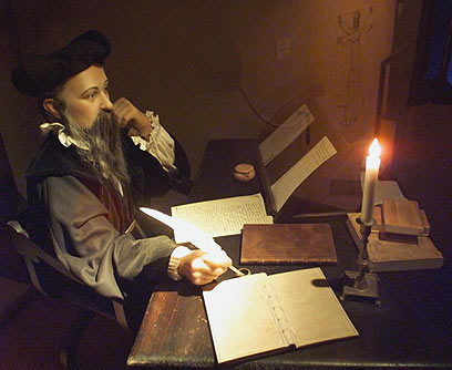 Picture 2 of Review the terrifying prophecies of the prophet Nostradamus