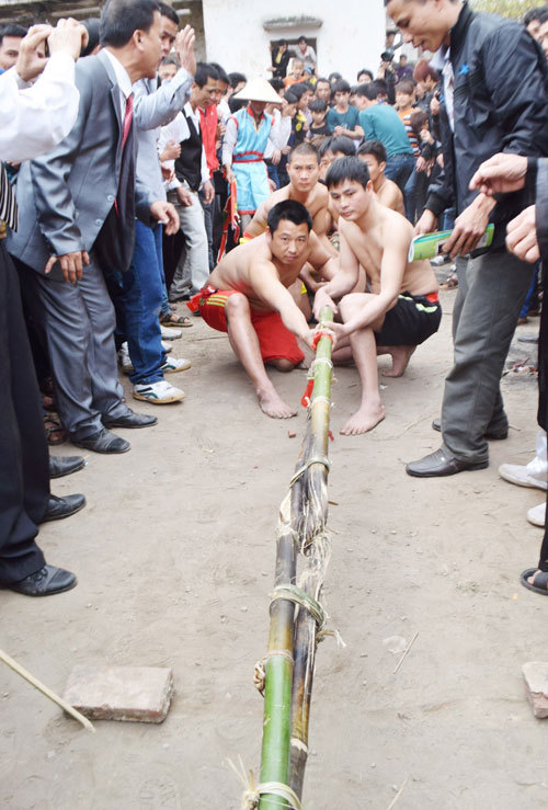 Picture 10 of Rituals and tug-of-war games - Human heritage
