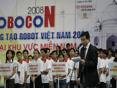 Picture 1 of Robocon 2008: 32 final teams in HCMC