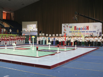 Picture 5 of Robocon 2008: 32 final teams in HCMC