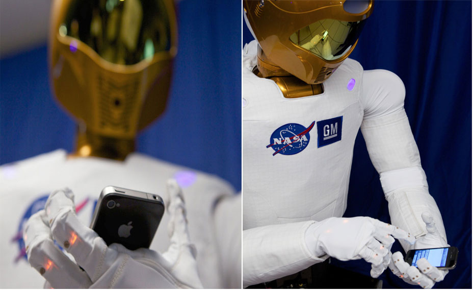 Picture 2 of Robot astronaut: An appointment with ISS