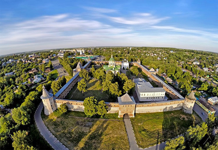 Picture 3 of Russia has a lot of Kremlin, not just Moscow, as you might think