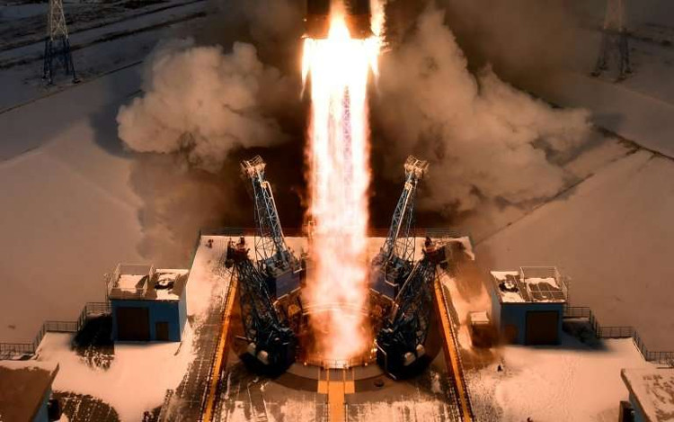 Picture 1 of Russia successfully launched 11 satellites from Vostochny space airport