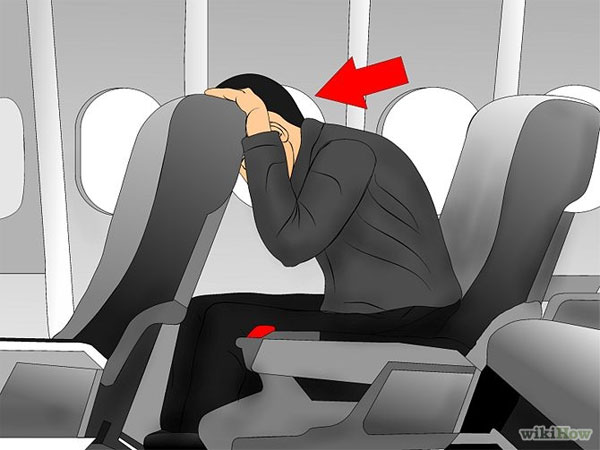Picture 1 of Safety skills when there is an emergency situation on the plane