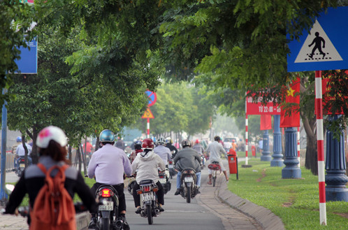 Picture 3 of Saigon was in fog again