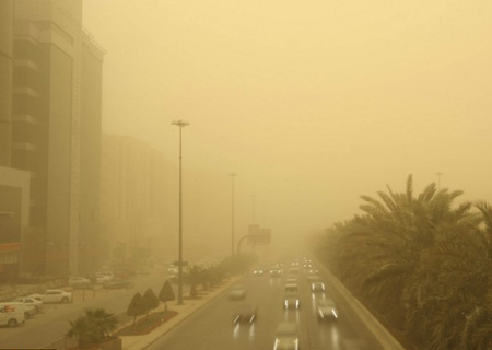 Picture 4 of Sand attack the city