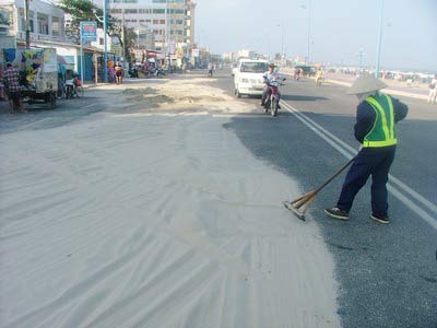 Picture 3 of 'Sandstorm' raging Vung Tau