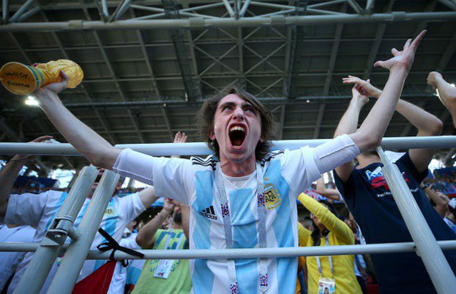 Picture 4 of Science entered: Watching football is good but many people are so passionate?