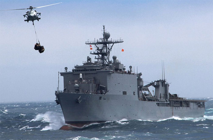 Picture 12 of Seamless water battleship does not rival the US Navy