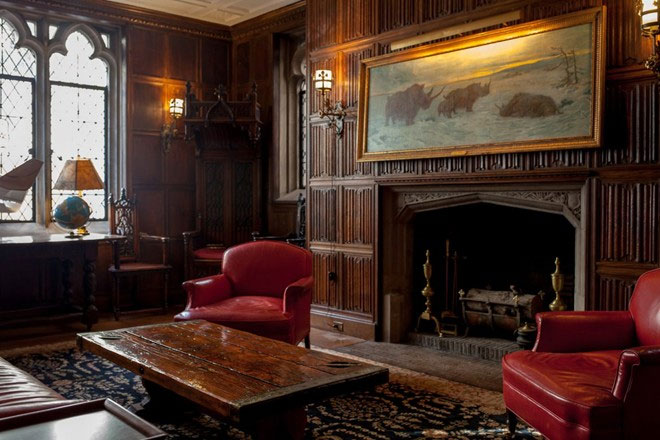 Picture 3 of Secret club for adventurers