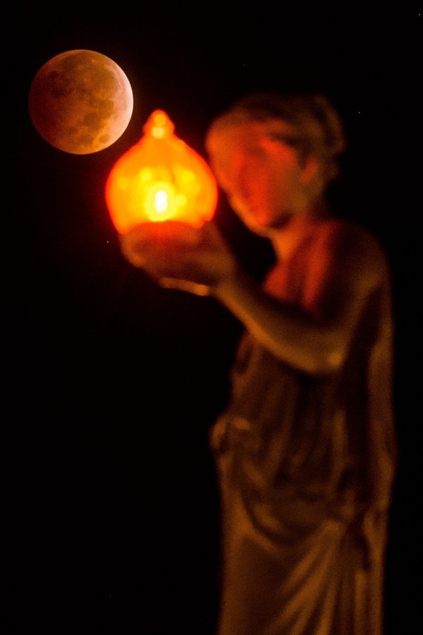 Picture 3 of Secret to see the most special 'Blood Moon' in the 21st century on April 4 in Vietnam