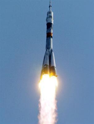 Picture 1 of Secrets of the first walk to space