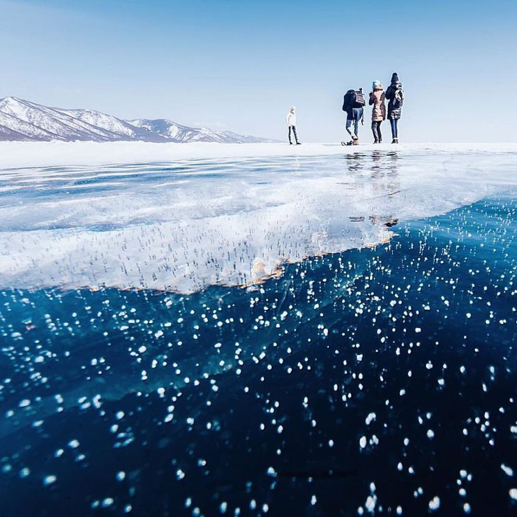 Picture 2 of See beautiful ice-like lakes in southern Russia