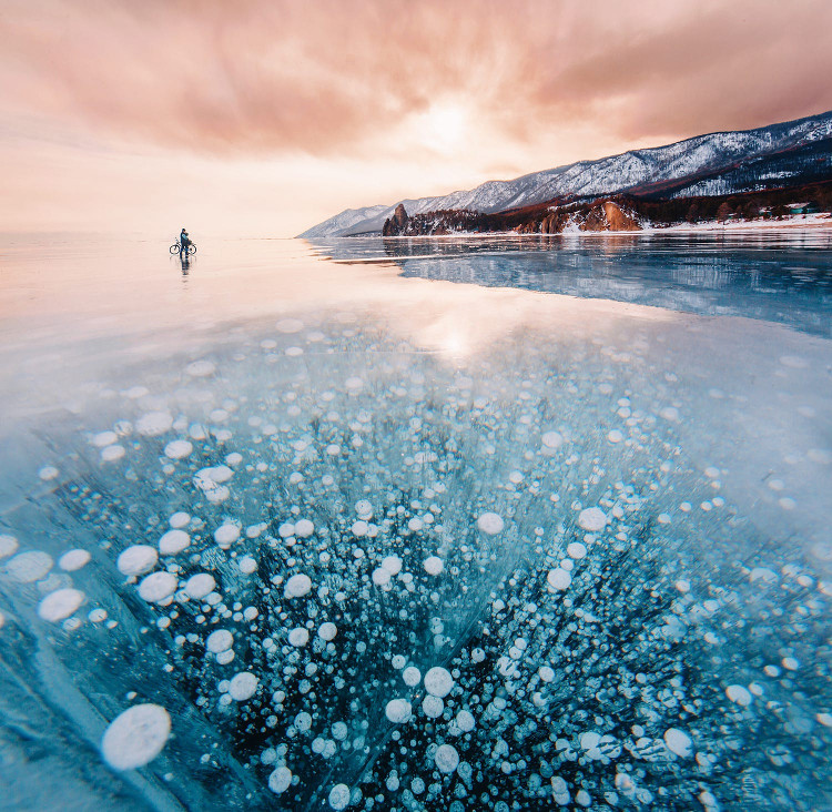Picture 4 of See beautiful ice-like lakes in southern Russia