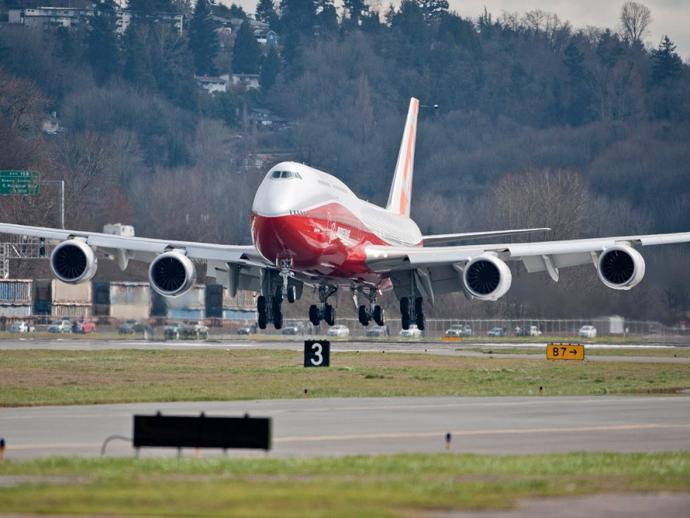 Picture 6 of See Boeing's most famous but upcoming model of the garden