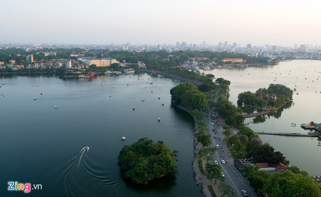 Picture 13 of See green tree-lined streets in Hanoi