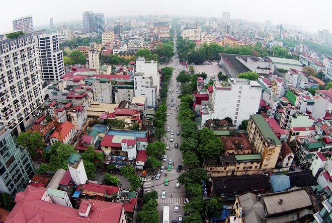 Picture 9 of See green tree-lined streets in Hanoi
