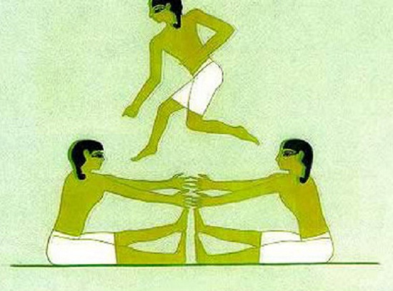 Picture 10 of See how to entertain, play sports in ancient Egypt