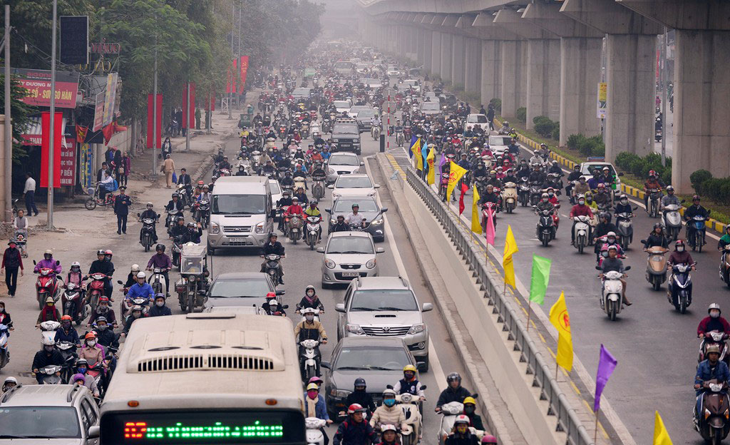 Picture 6 of See the first 4-floor intersection in Vietnam after the underground passage