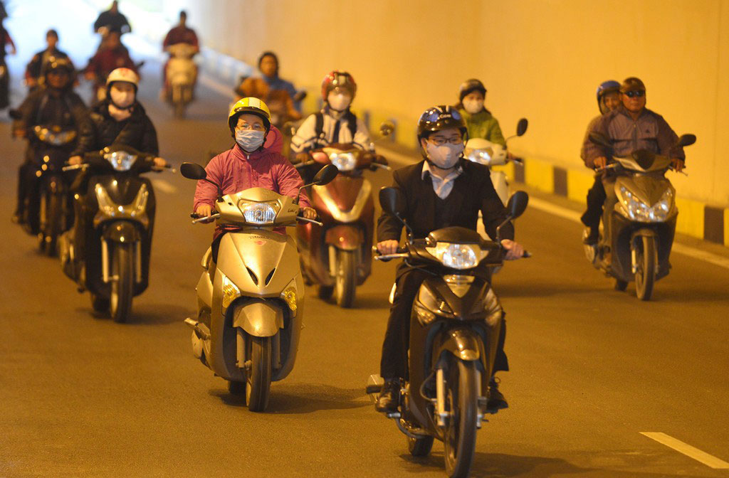 Picture 9 of See the first 4-floor intersection in Vietnam after the underground passage