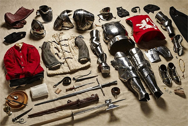Picture 4 of See weapons of British soldiers from the 11th century to the present