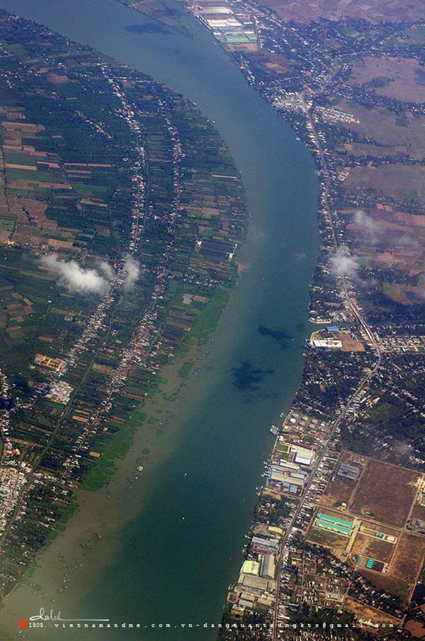 Picture 9 of Seeing the beauty of the country from the vertical
