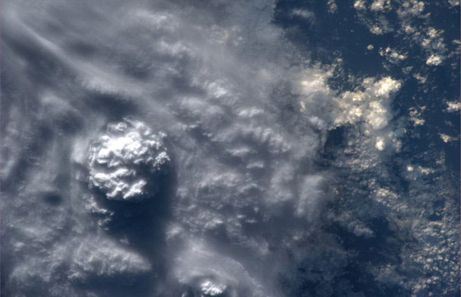 Picture 9 of Set of beautiful cloud images viewed from the International Space Station
