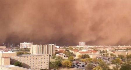 Picture 5 of Severe sandstorm 'dyed red' the sky of Texas