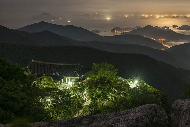 Picture 19 of Silly before the beautiful scenery of Korea