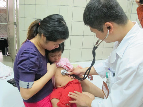 Picture 1 of Simple way to prevent pneumonia for children during the season