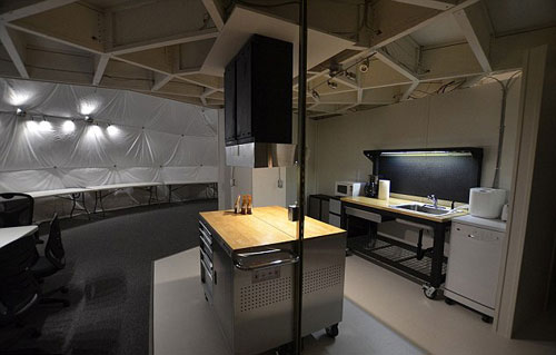 Picture 5 of Simulate life on Mars
