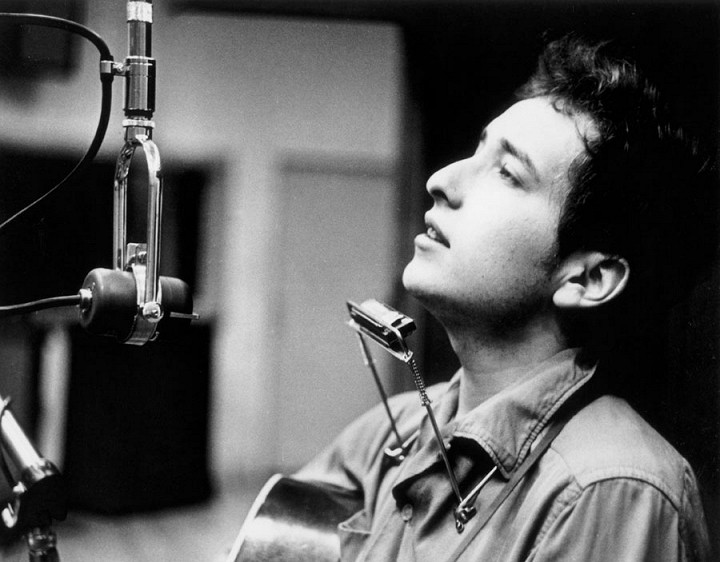 Picture 3 of Singer and songwriter Bob Dylan won the 2016 Nobel Prize for Literature