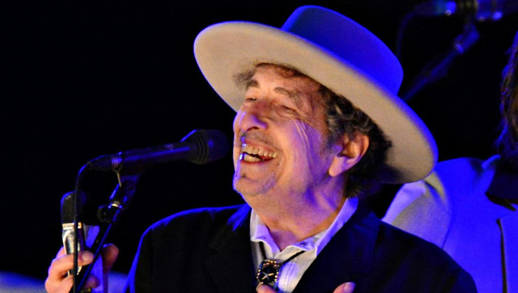 Picture 5 of Singer and songwriter Bob Dylan won the 2016 Nobel Prize for Literature