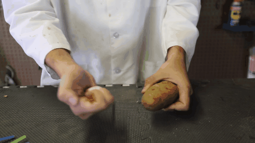 Picture 2 of Small tips to help you plug the thin straw through the potato