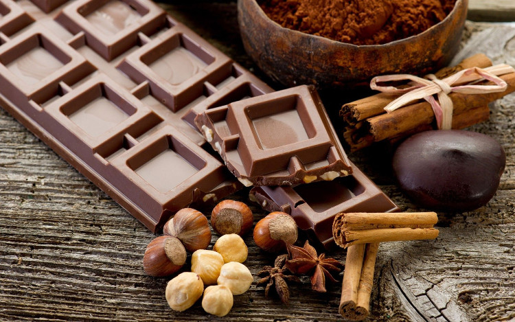 Picture 3 of Snacks help improve vision for people with myopia
