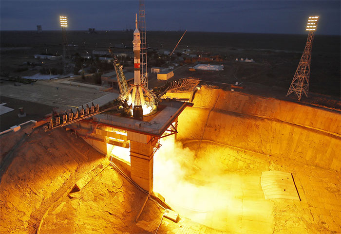 Picture 7 of Spectacular scenery when Russian spacecraft are launched on ISS