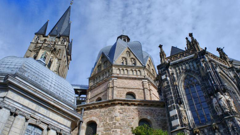 Picture 6 of St Mary and St Michael's Church in Hildesheim - Germany