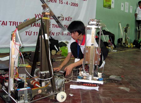 Picture 2 of Starting the North Robocon qualifying competition